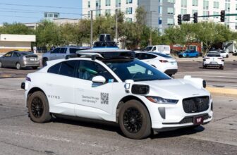 Waymo Has to Pay Individuals $22 to Shut Caught Robotaxi Doorways