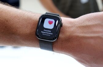 Find out how to activate hypertension alerts on Apple Watch