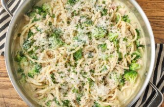 Irresistible Rooster Broccoli Pasta