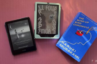Why I preserve my Kindle in airplane mode (and it’s best to too)