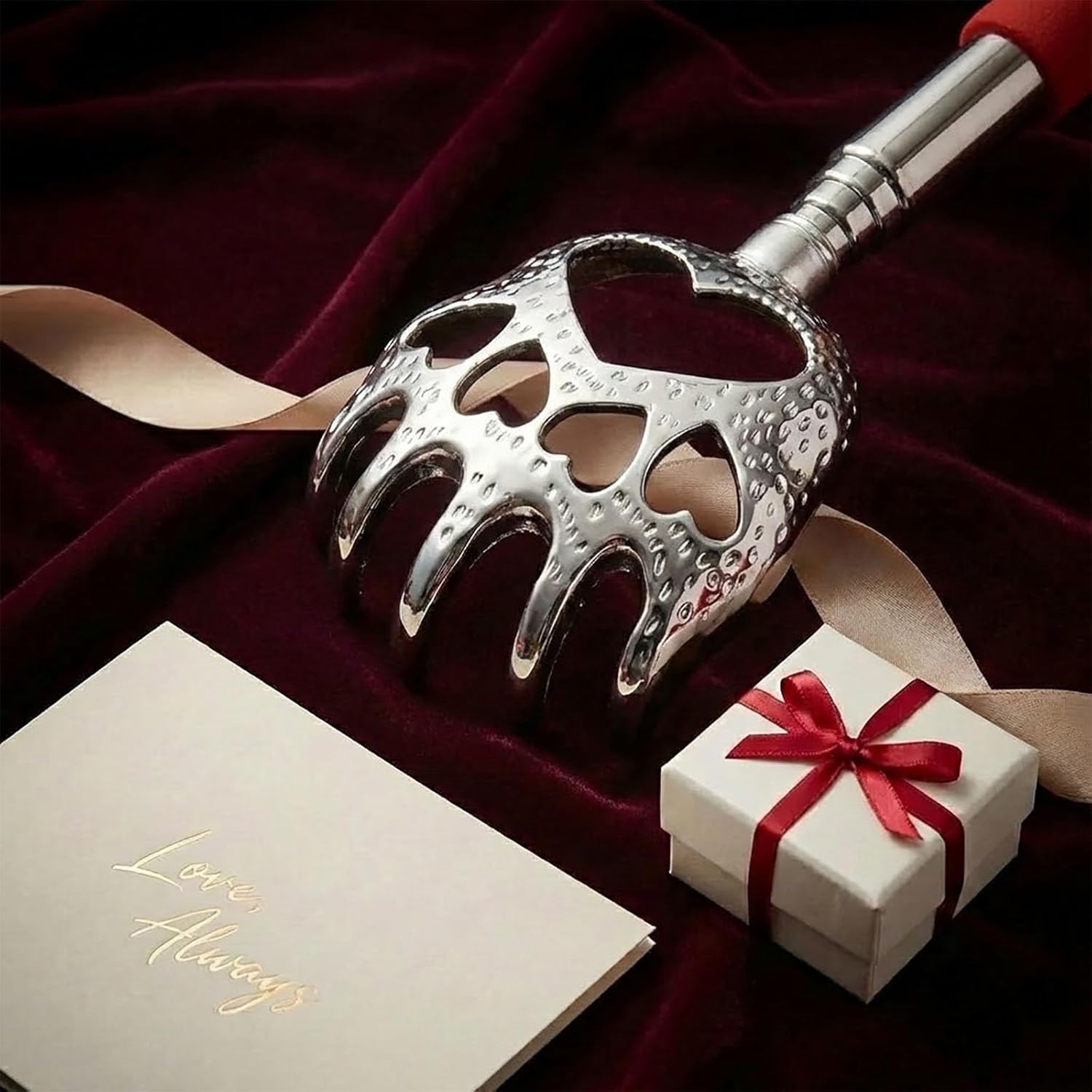 (4-Pack) Extendable Again Scratchers - Steel Claws with Telescopic Rubber Handles - Stocking Stuffers for Males, Girls, Children - Christmas Present - Image 3