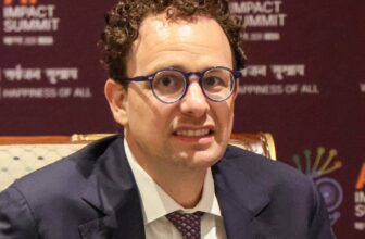 Dario Amodei Is Reportedly Taking One Extra Stab at Making Good with the Pentagon